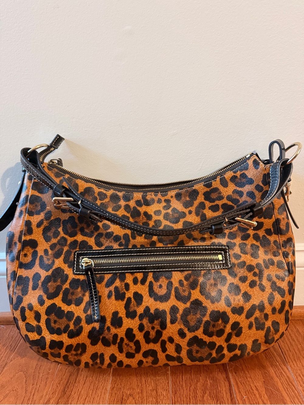 Dooney & Bourke Medium Safari Hobo Bag in Leopard Print - Picture 5 of 13